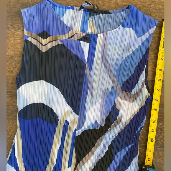 Ming Wang abstract pleated blue midi dress - Picture 12 of 13